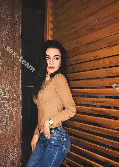 Алина
